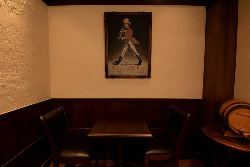 西葛西のバー・Bar Clochetteは一人飲み・デートに便利な隠れ家スポット